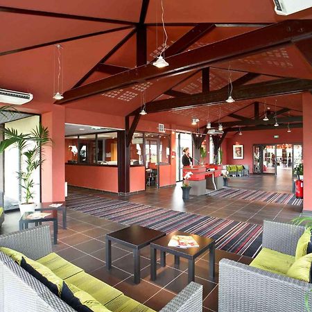 ホテル Ibis Styles Segré エクステリア 写真